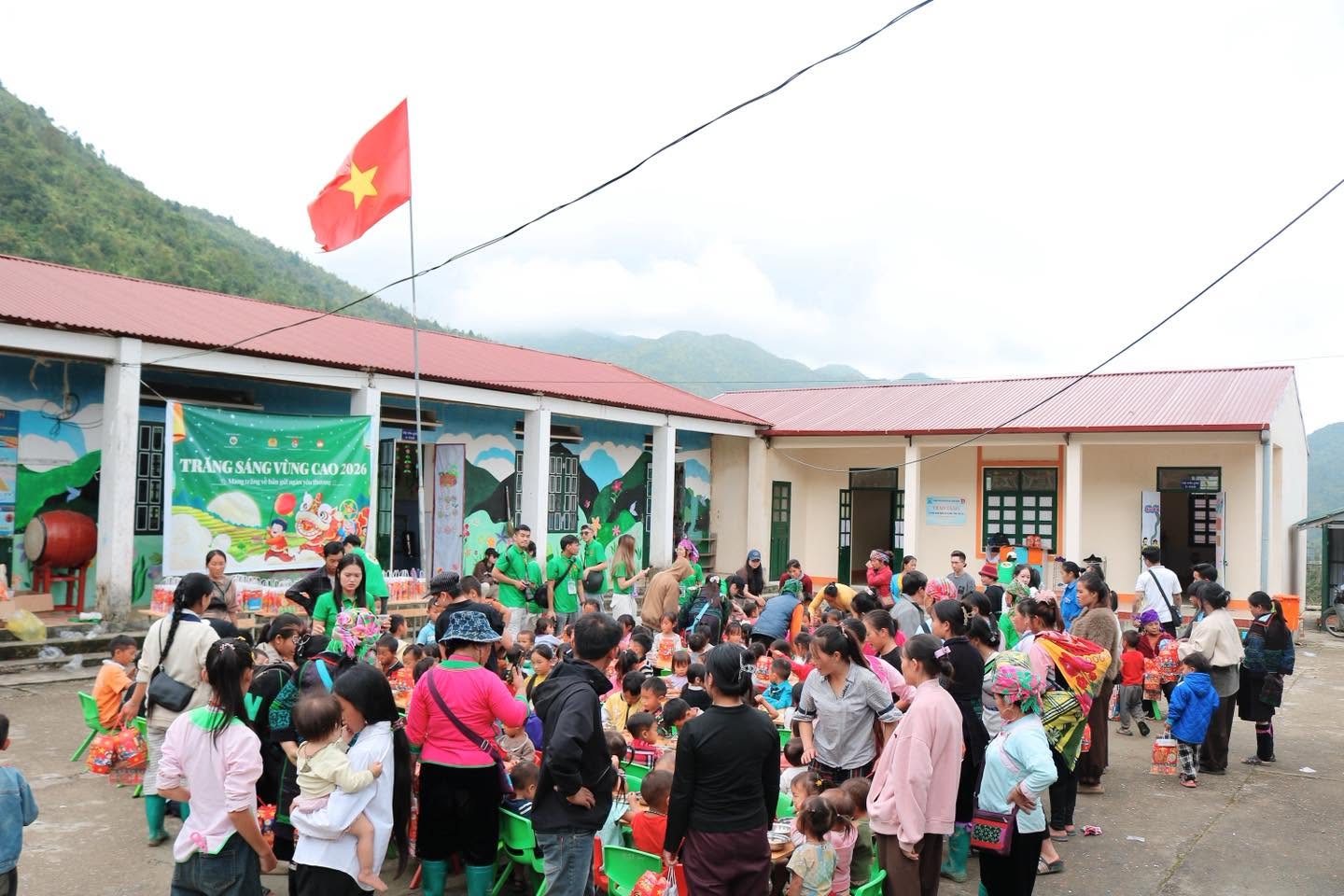 Toàn cảnh điểm trường ngày hội Trung thu